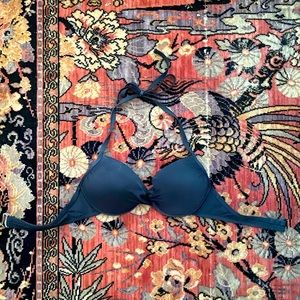 LAST CHANCE Bundle 5/$15 🛍 Target Mossimo black bikini top S